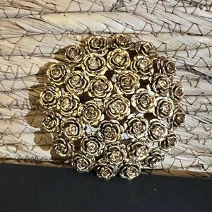 Vintage Large Goldtone Rose Bouquet Brooch Dimensional 3-D Naturalistic Roses